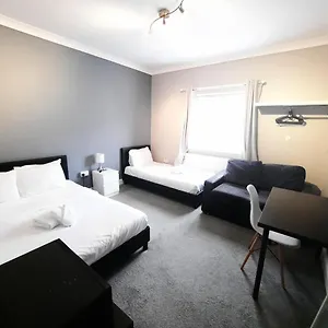 Addenro , Southampton United Kingdom